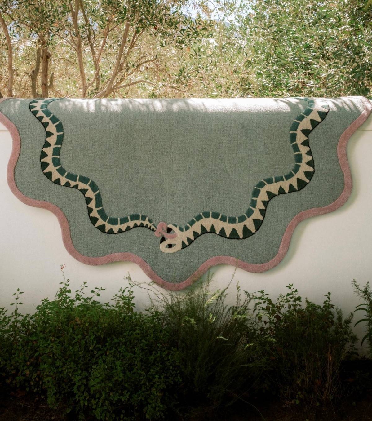 Photoshoot Pieces - The Curvy Viper Rug